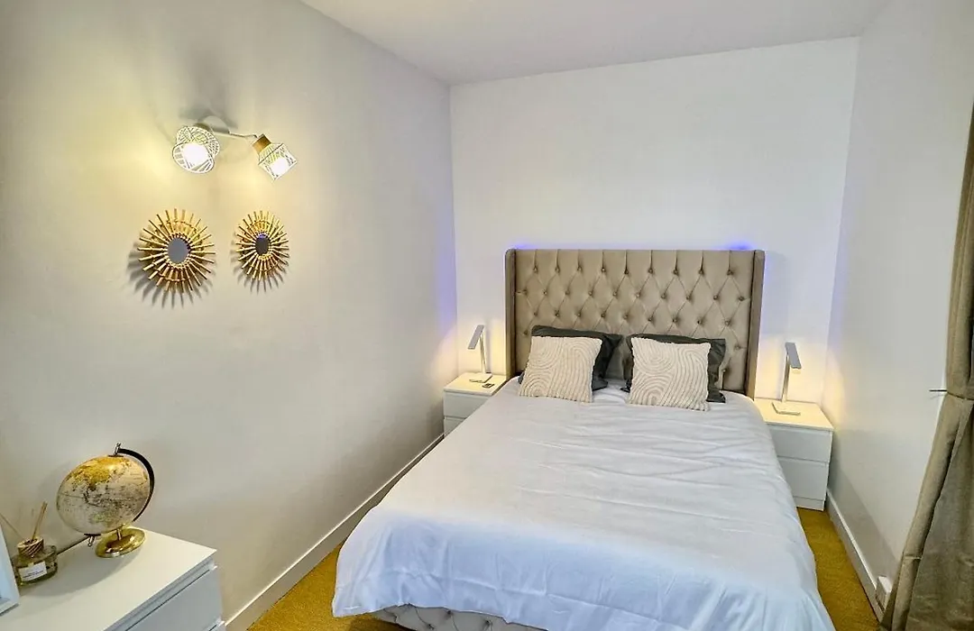 Appartement Avec Piscine-1